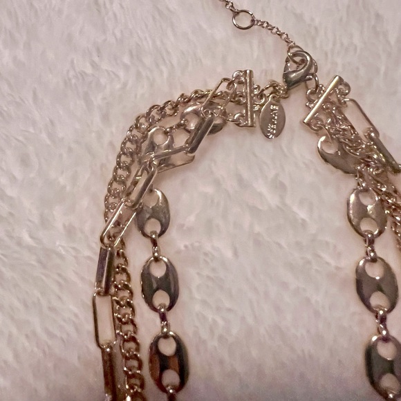 NWOT Express 3 Layer Chain Gold-Tone Necklace - Picture 4 of 6